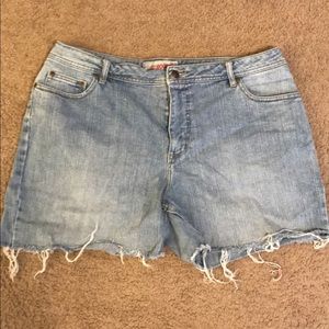 Women's jean shorts